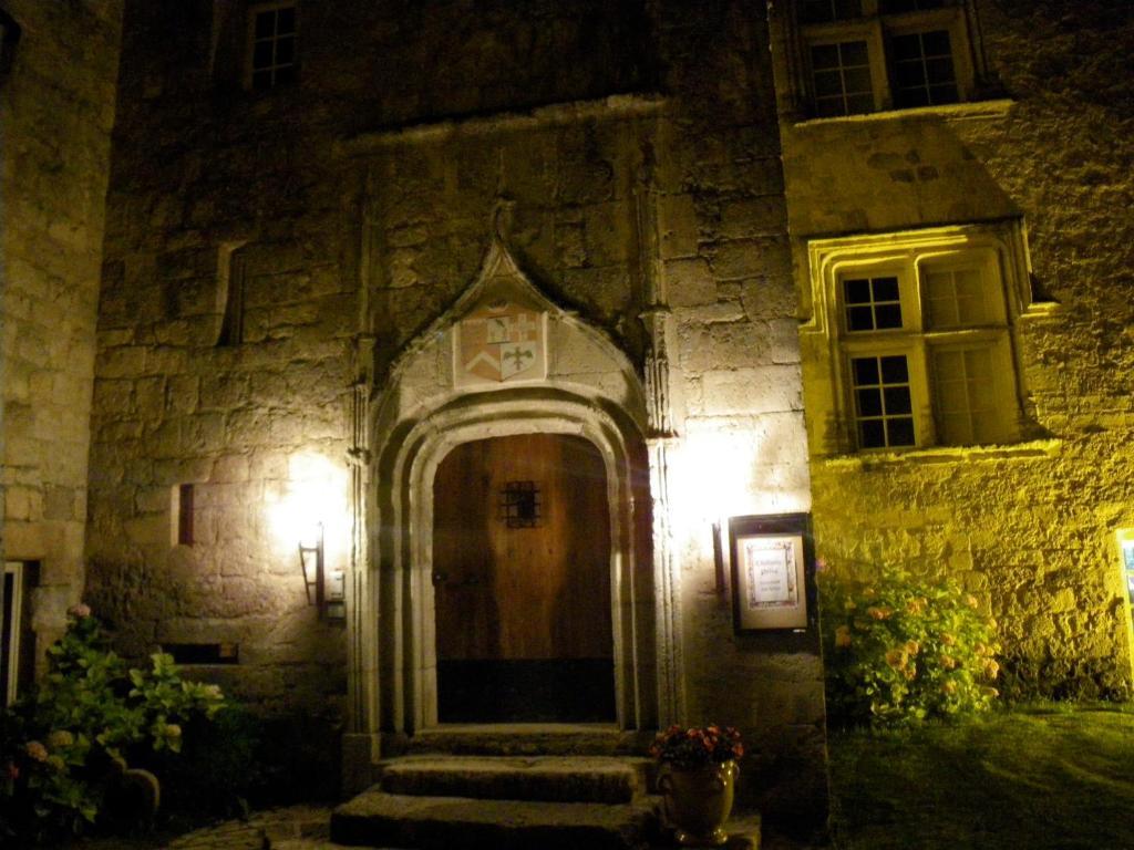 Chateau De Fources Exterior photo